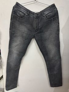 Men's Grey Washed Denim Jeans