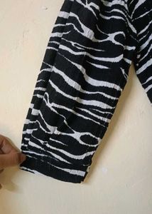 Stylish Zebra Print Button-Up Shirt