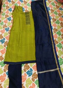 Green Striped Kurta Set with Navy Dupatta