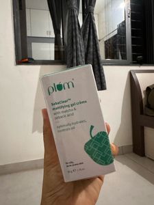 plum SebaClear mattifying gel creme
