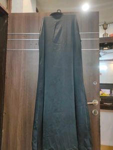 Elegant abaya