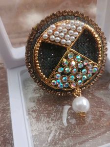 Designer Brooch with Pearls &amp; Crystals