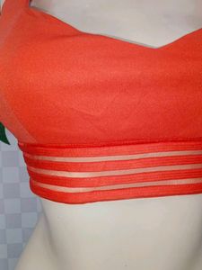 (928)Red Sleeveless Crop Top