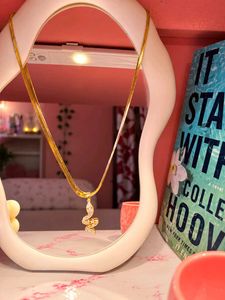 Anti tarnish Snake chain Pendant Necklace