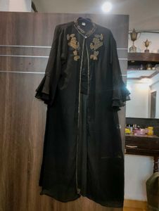 Shrug top skirt set