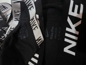 Nike Indy Criss Cross Sports Bra and leggings