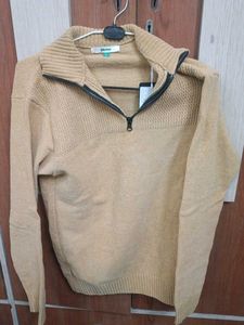 Men's Quarter Zip Sweater