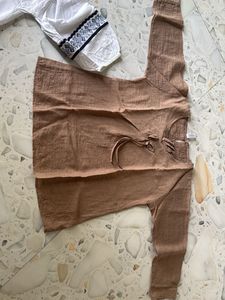 Set of 2 tops