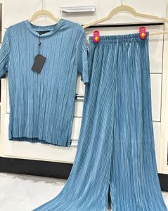 Thailand 🇹🇭 Pleated Co-ord Set