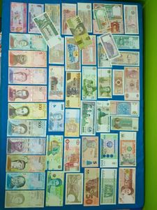 Foreign Notes Currency Collection 50 Piece UNC