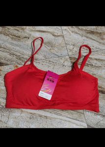 🔥BIG SALE 🔥New Padded Red Six Straps Bralette ❤️