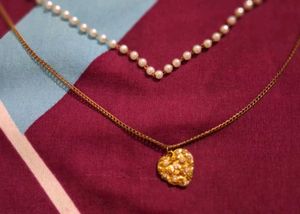 8 Pendant Necklaces