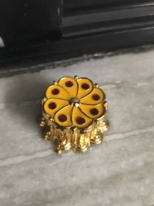 Yellow Floral Maang Tikka Storage Box