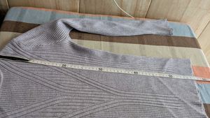 Ribbed Mock Neck Top