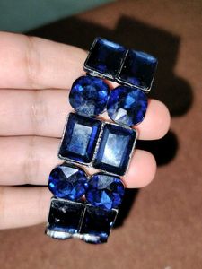Sparkling Blue Gemstone Bracelet