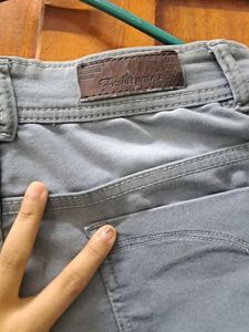 Light Wash Skinny Jeans