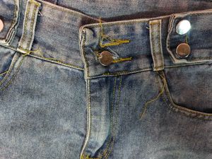 Straight Fit Jeans ( non stretchable)