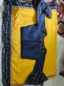 Elegante Freel  Saree with Blouse