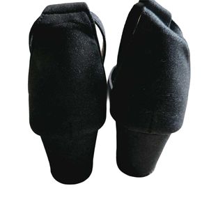 Chic Black D'orsay Glam Heels