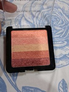 Bella Voste Palette Highlighter
