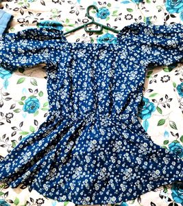 Floral Print Square Neck Top