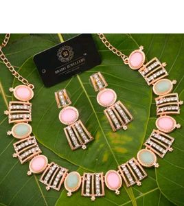 Chic Pink & Green Gemstone Jewellery Set