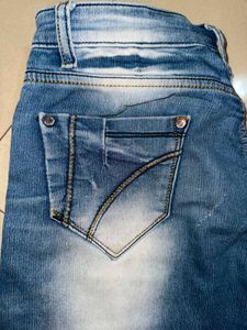 Stylish Blue Washed Denim Jeans