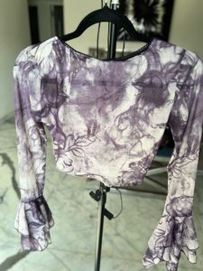 Patterned Long Sleeve Crop Top