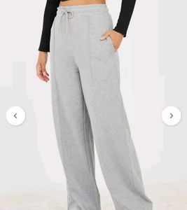 Comfortable Grey Wide-Leg Sweatpants 100 % cotton