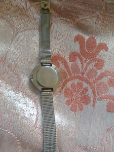 Genuine Titan Watch-Not Working
