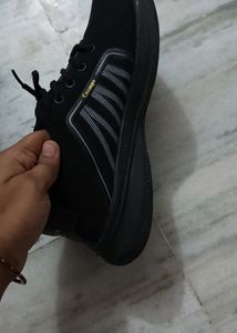 Black Shoes