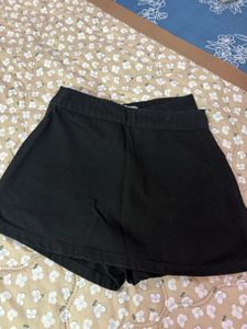 Brand New Black Skorts | Stylish & Trendy | Never