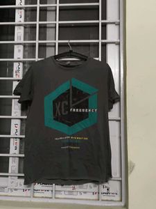 Graphic Print T-shirt