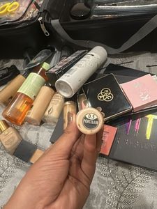 PAC Spotlight Liquid Concealer