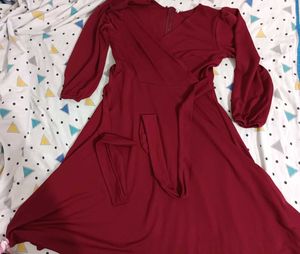 Elegant Burgundy Wrap Midi Dress