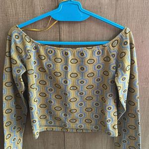 Retro Geometric Print Off-Shoulder Top
