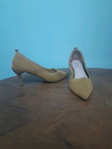 Yellow Knit Heels (Taiwan)