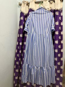 Chic Blue &amp; White Striped Maxi Dress with belt