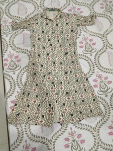Bombay Paisley kurti