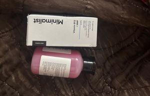 Minimalist Vitamin B12 Face Toner