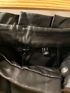 VERO MODA Black Faux Leather Skirt
