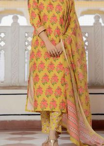 Yellow Kurta With Bottom And Duppata