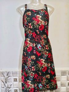 🔥 BUY 1, GET 1 FREE 🔥Black Floral Dress