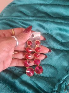 Elegant Earrings Set