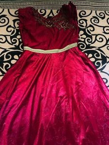 Stunning Magenta Embroidered Lehenga 🌟Choli