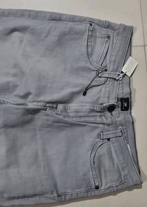 Trendy Men's Lee Jeans