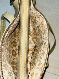 Chic Faux Leather Handbag