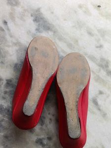 Vibrant Red Ballet flat heels