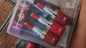 Mamaearth Luxe Matte Long Stay Lipstick Set