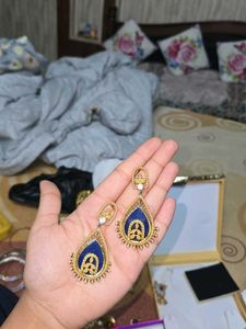 VINTAGE ANTIQUE EARRINGS BLUE